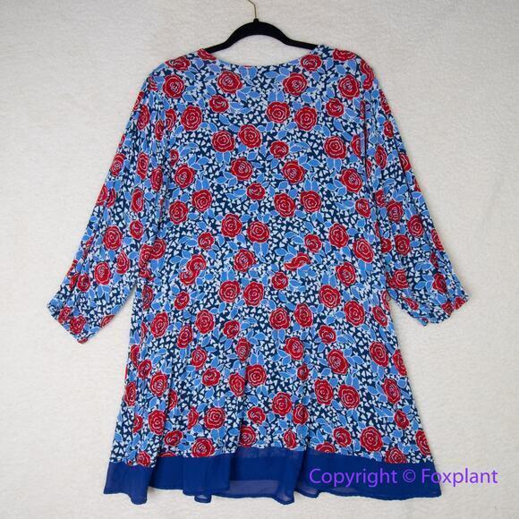 ModCloth rose print Outgoing Guidance Surplice Top, size 2X - Picture 11 of 16